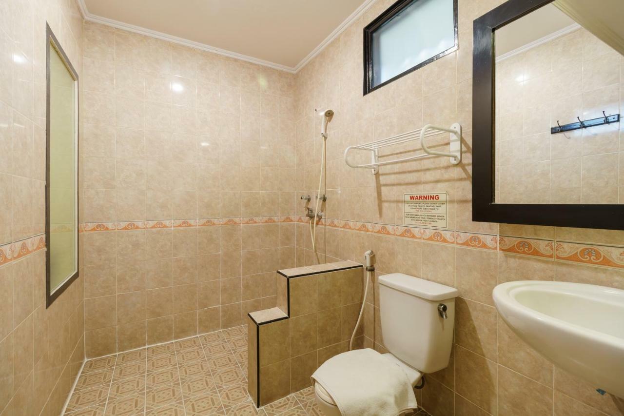 Reddoorz Plus Near Ancol Джакарта Экстерьер фото